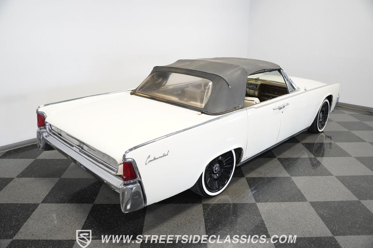 1962 Lincoln Continental Convertible