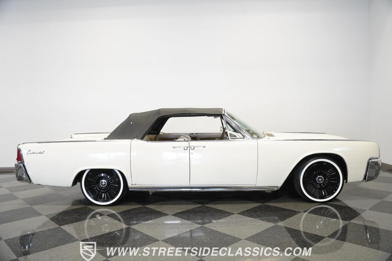 1962 Lincoln Continental Convertible