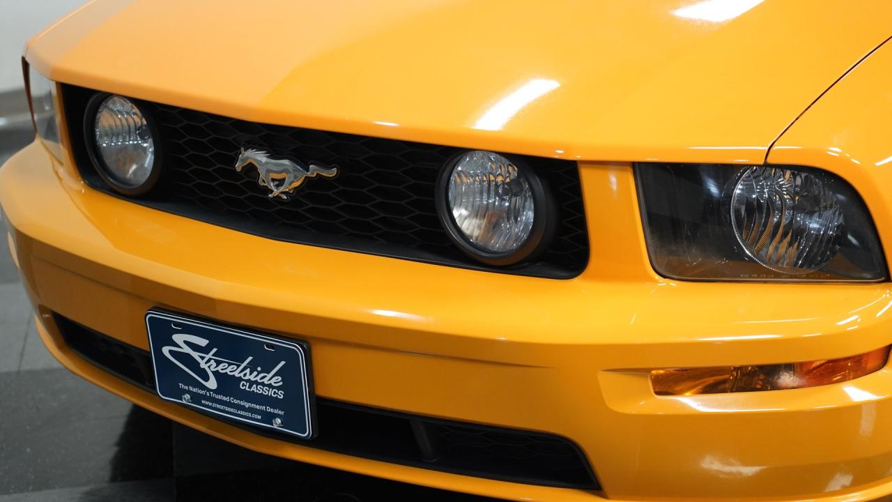 2007 Ford Mustang GT Deluxe