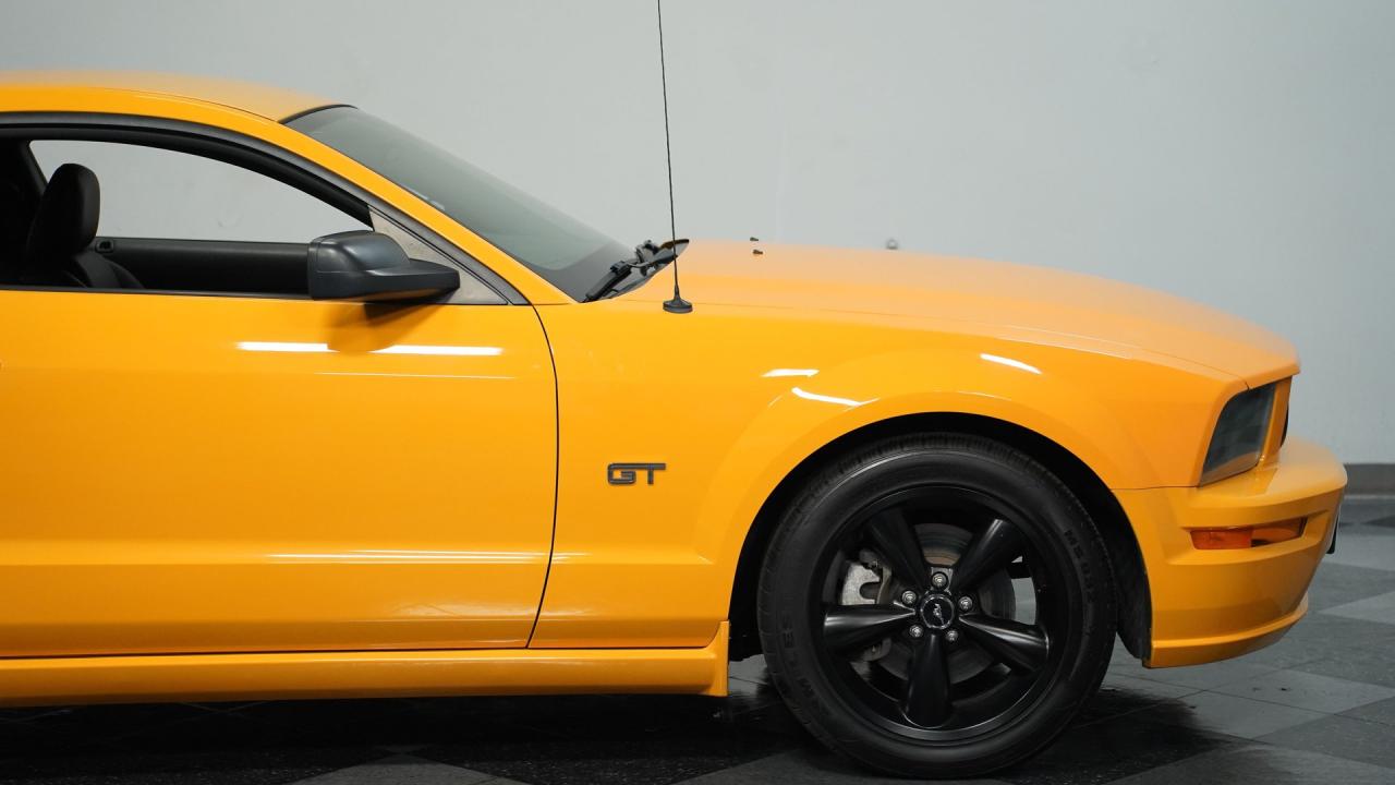 2007 Ford Mustang GT Deluxe