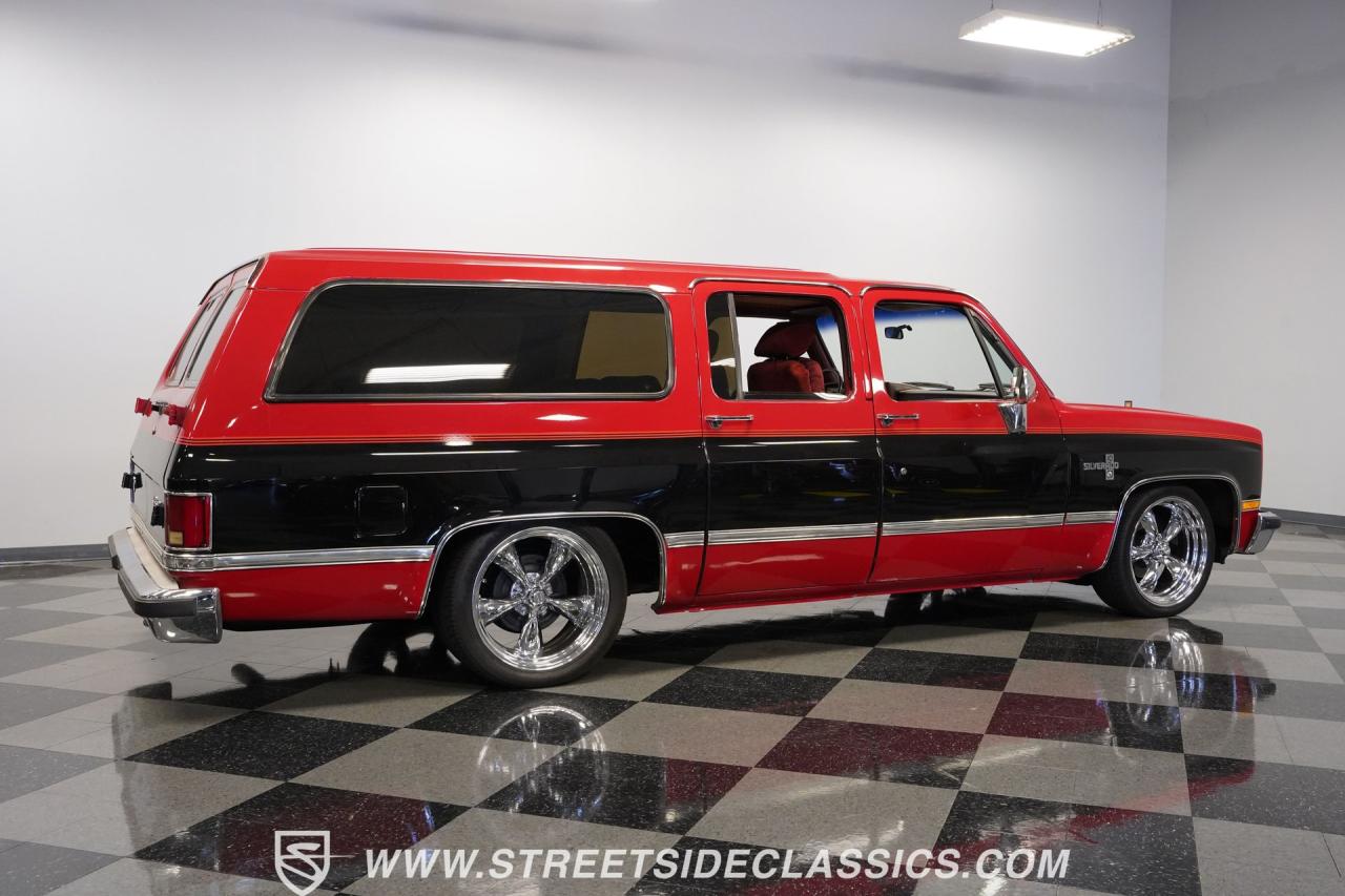 1987 Chevrolet Suburban Silverado