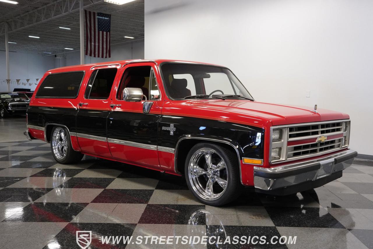 1987 Chevrolet Suburban Silverado