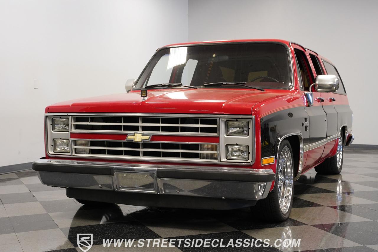 1987 Chevrolet Suburban Silverado