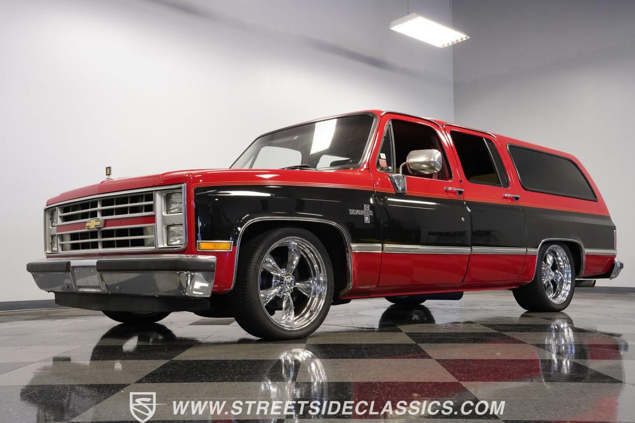 1987 Chevrolet Suburban Silverado
