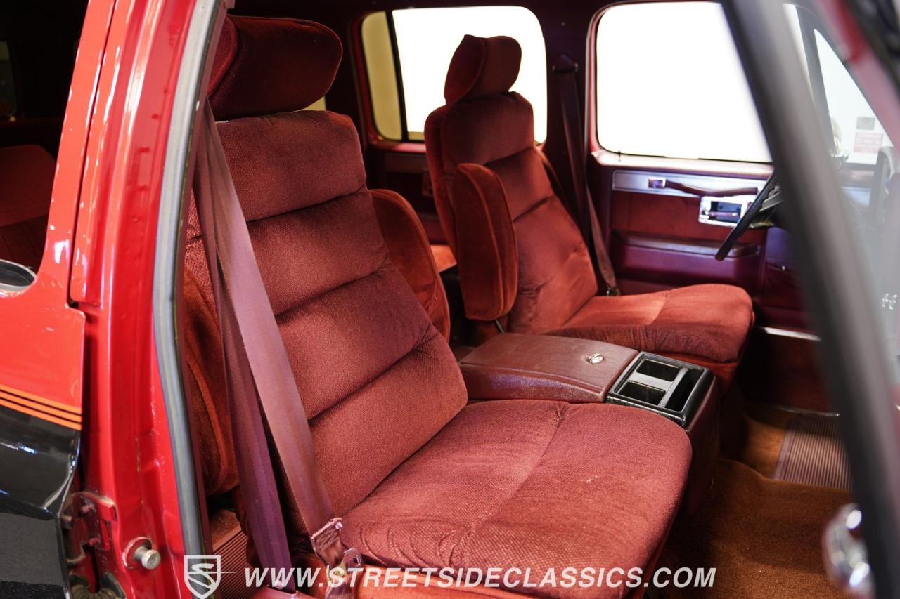 1987 Chevrolet Suburban Silverado