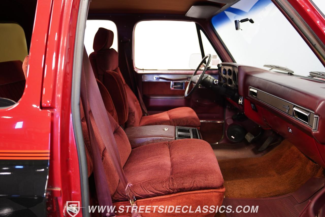 1987 Chevrolet Suburban Silverado