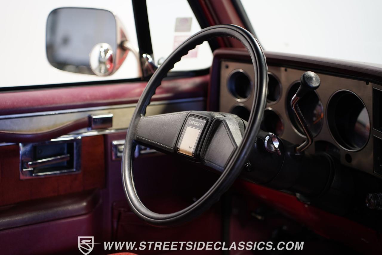 1987 Chevrolet Suburban Silverado