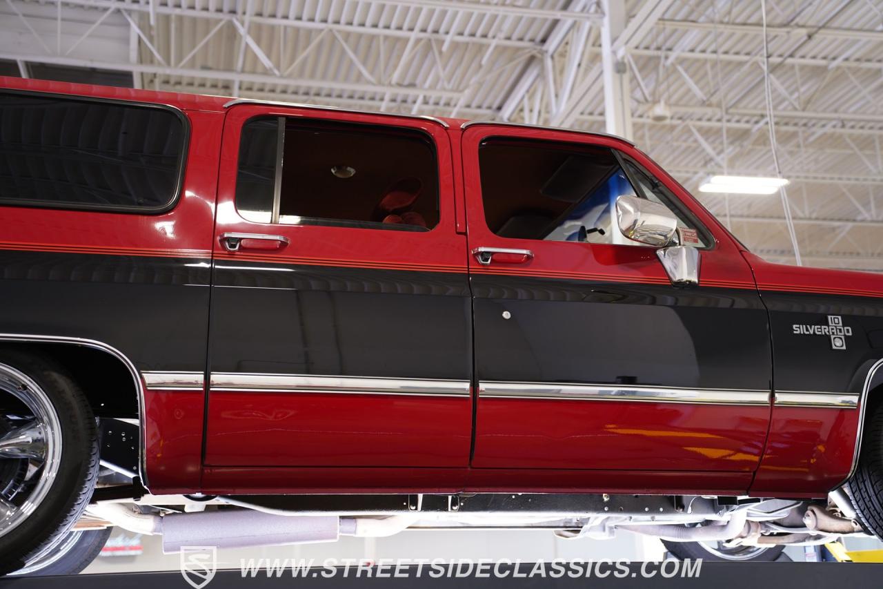 1987 Chevrolet Suburban Silverado