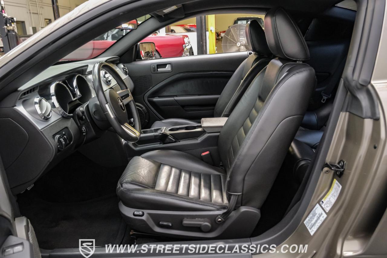 2005 Ford Mustang GT Eleanor Tribute