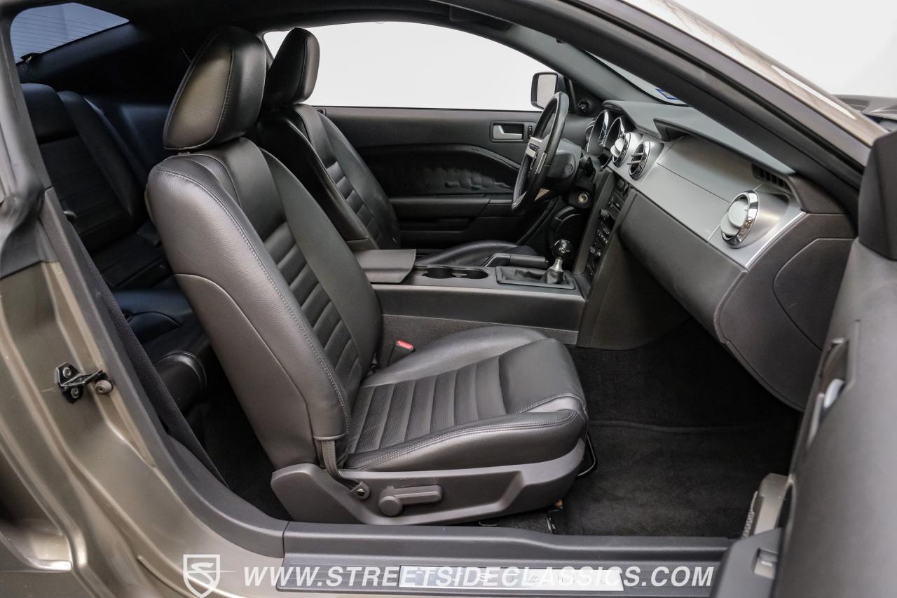 2005 Ford Mustang GT Eleanor Tribute