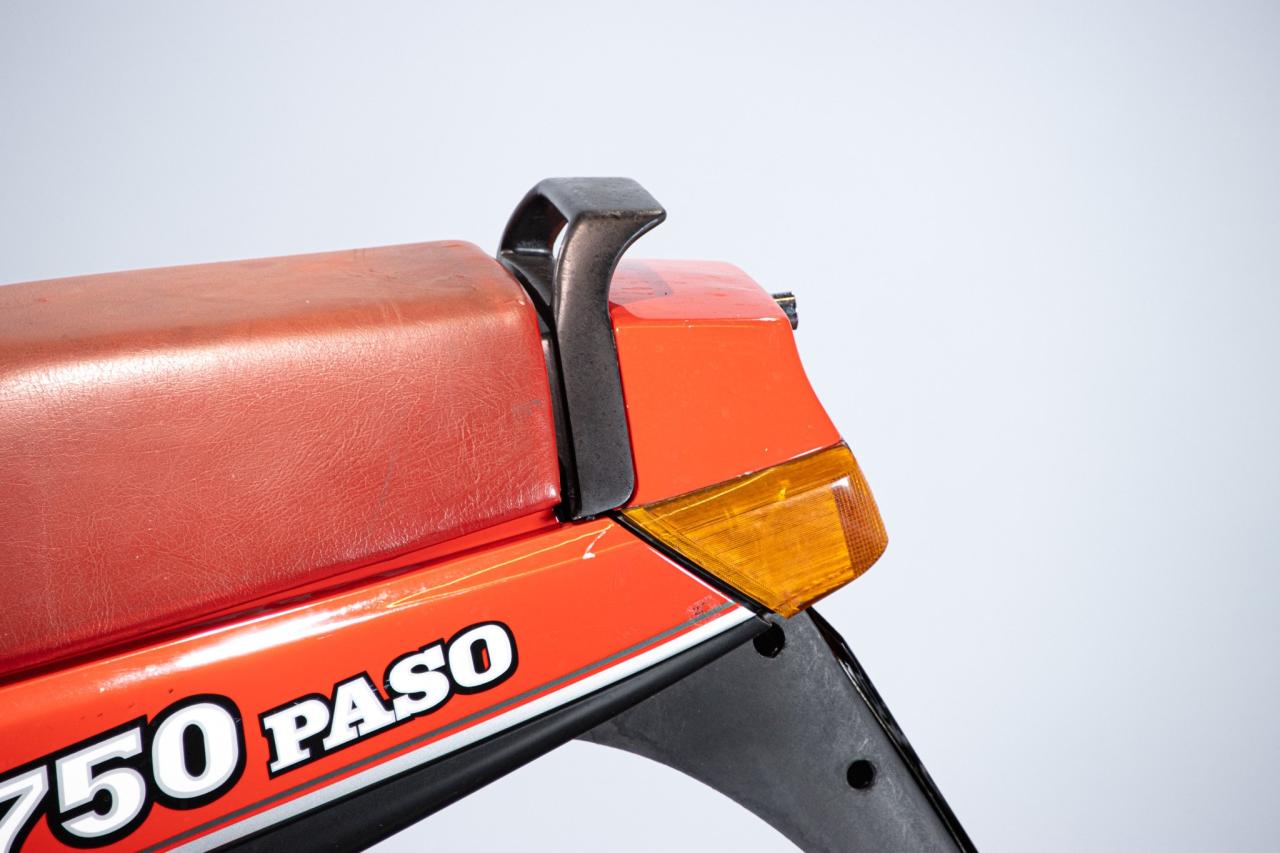 1988 Ducati PASO 750