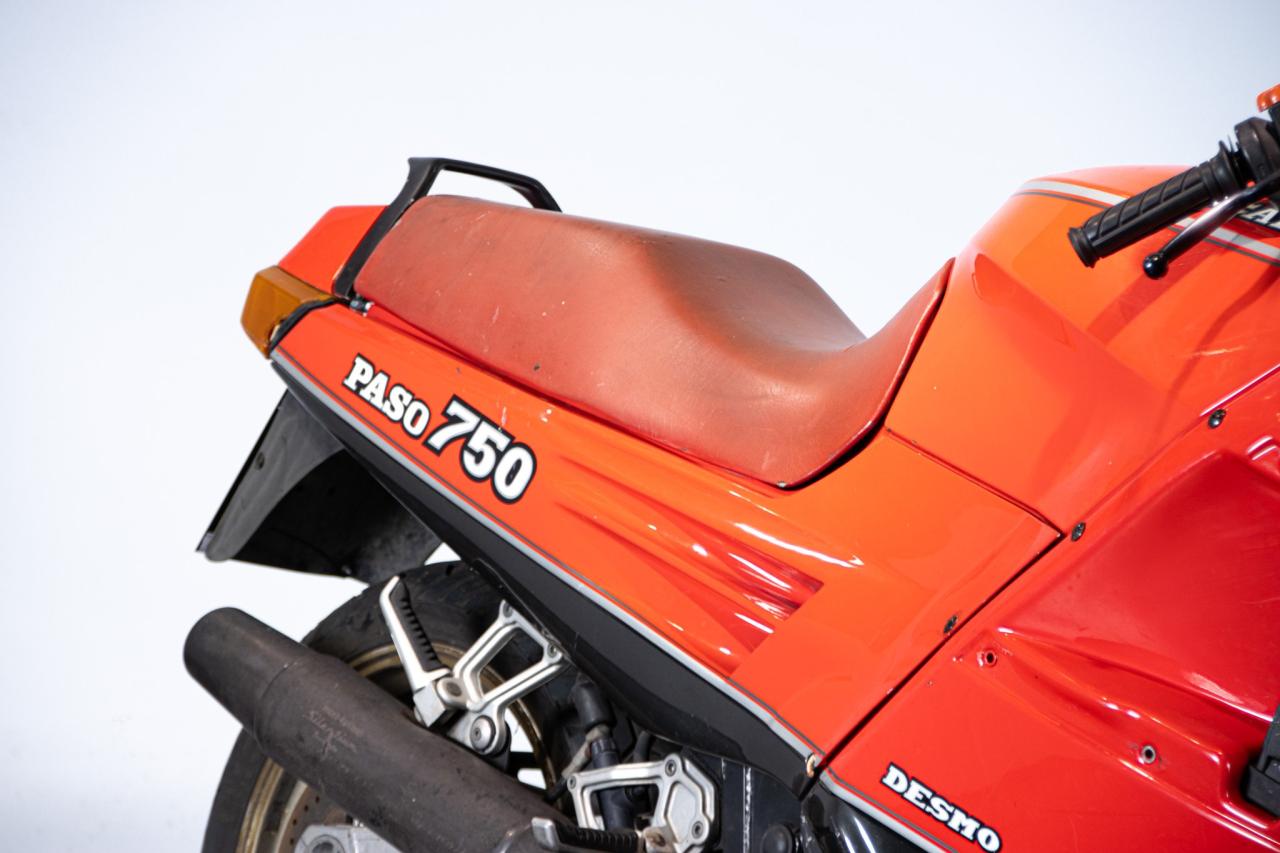 1988 Ducati PASO 750