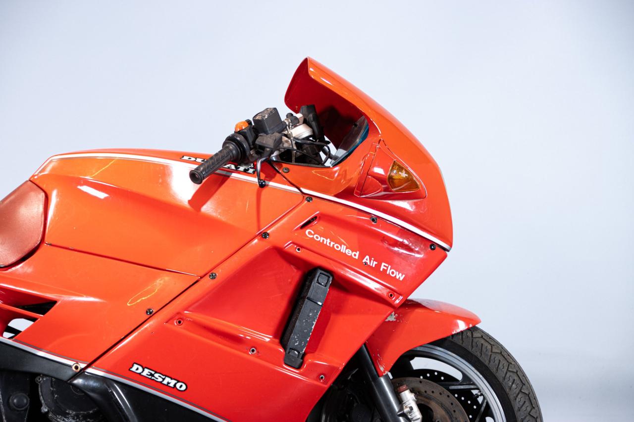 1988 Ducati PASO 750