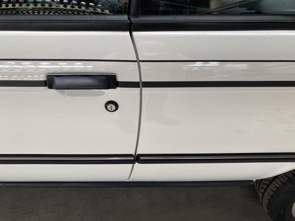 1987 BMW 325i  Cabrio