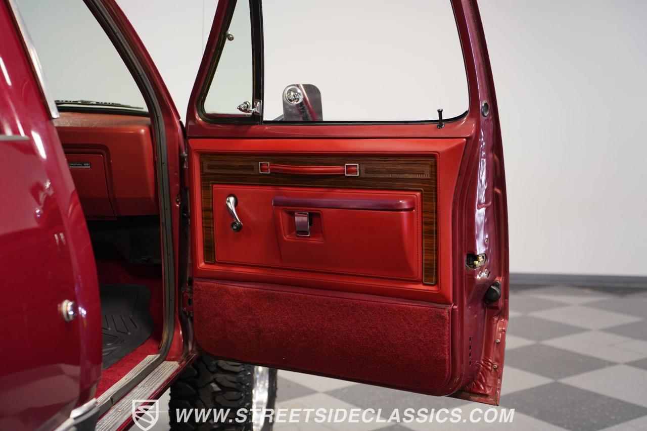 1986 Dodge Power Ram 150 Royal SE