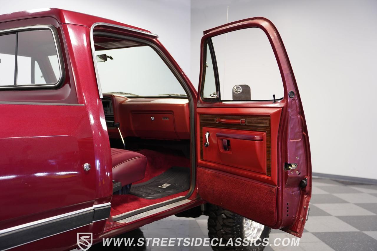 1986 Dodge Power Ram 150 Royal SE