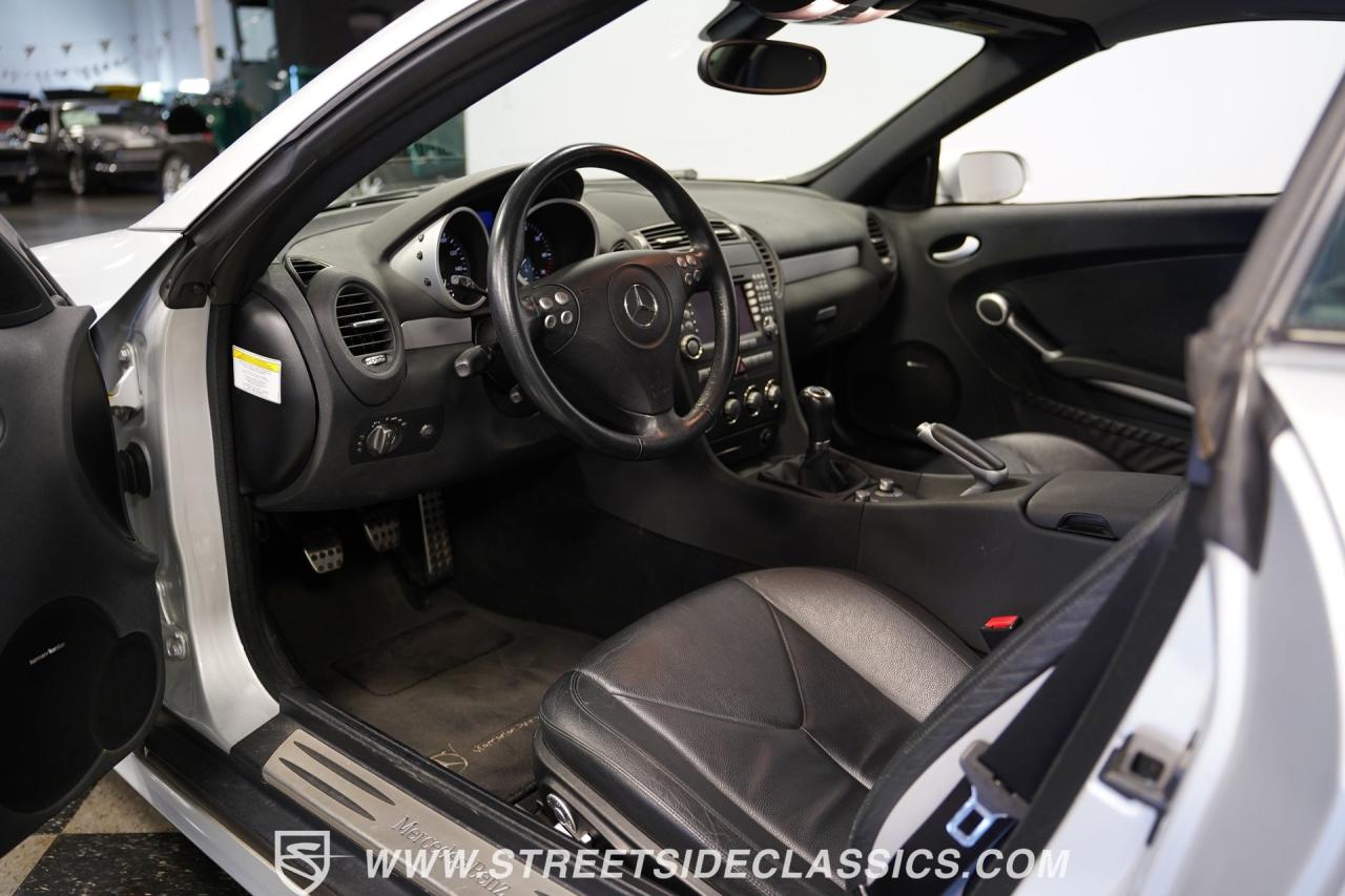 2006 Mercedes - Benz SLK350 Convertible