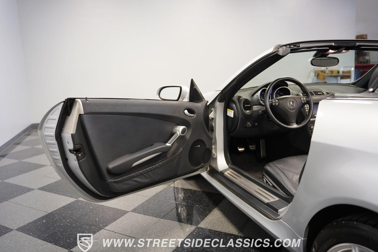 2006 Mercedes - Benz SLK350 Convertible