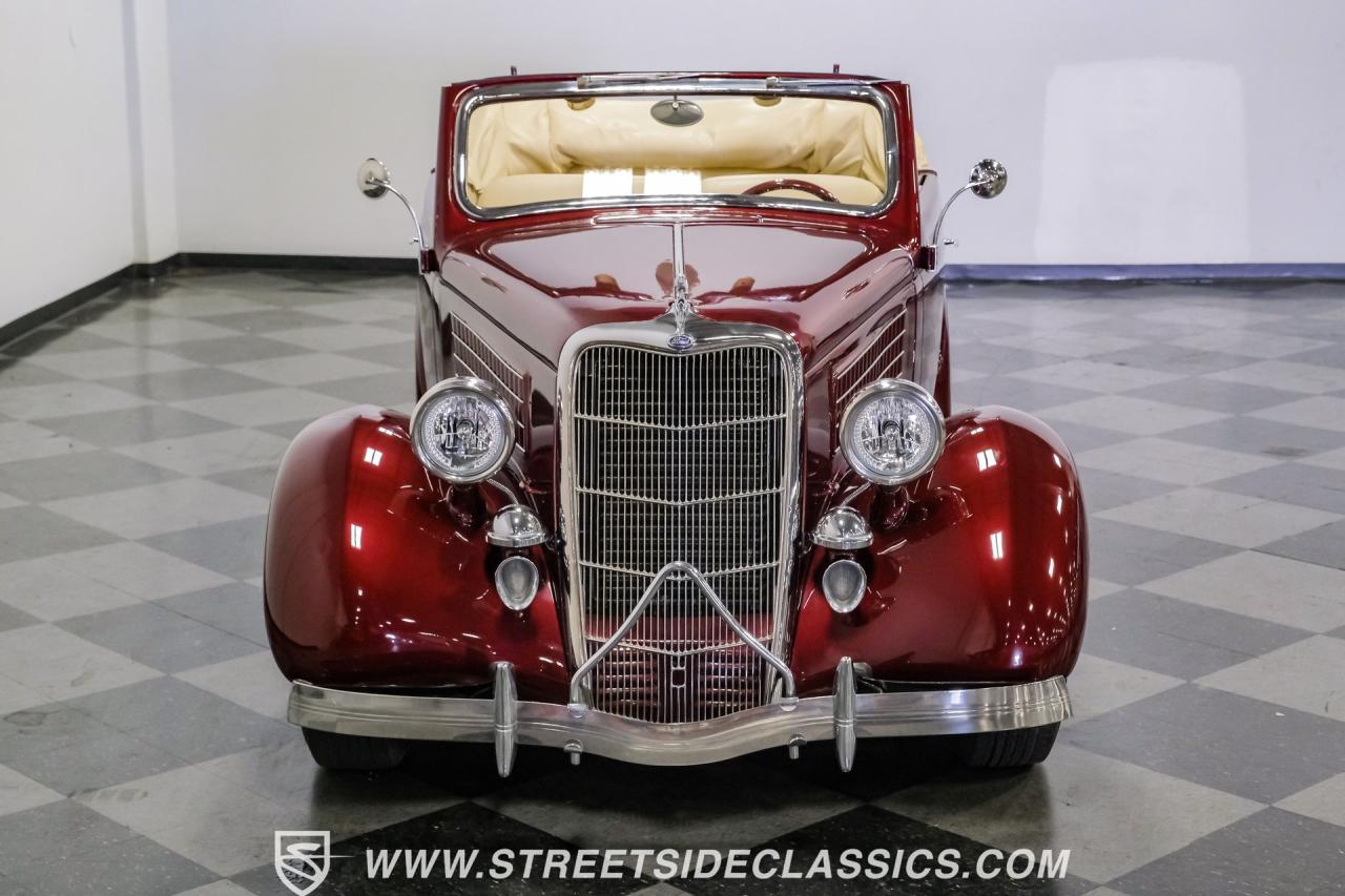 1935 Ford Cabriolet Street Rod