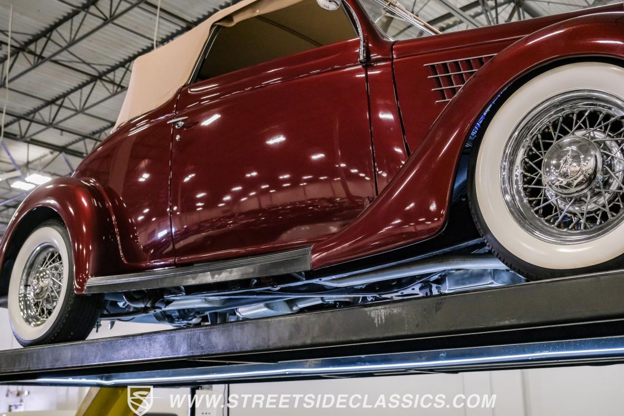 1935 Ford Cabriolet Street Rod