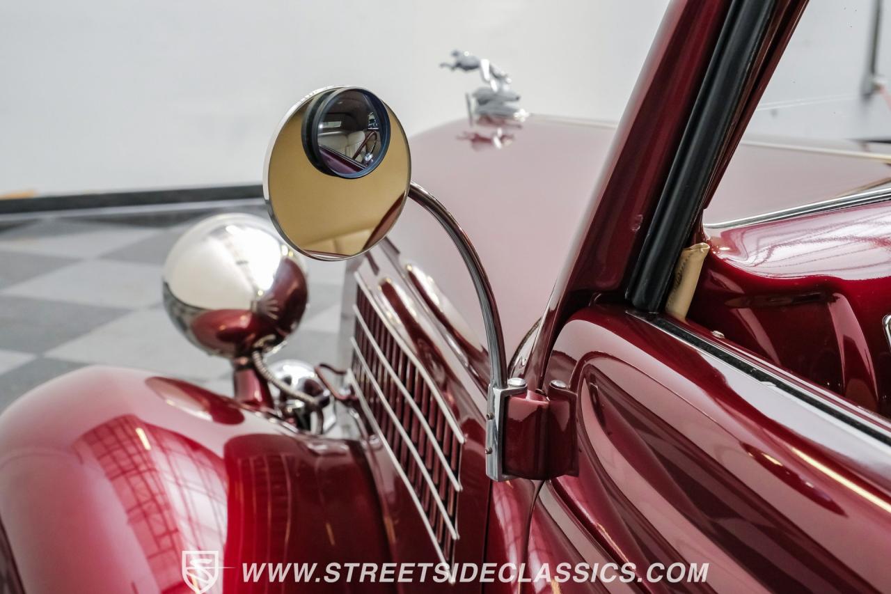 1935 Ford Cabriolet Street Rod