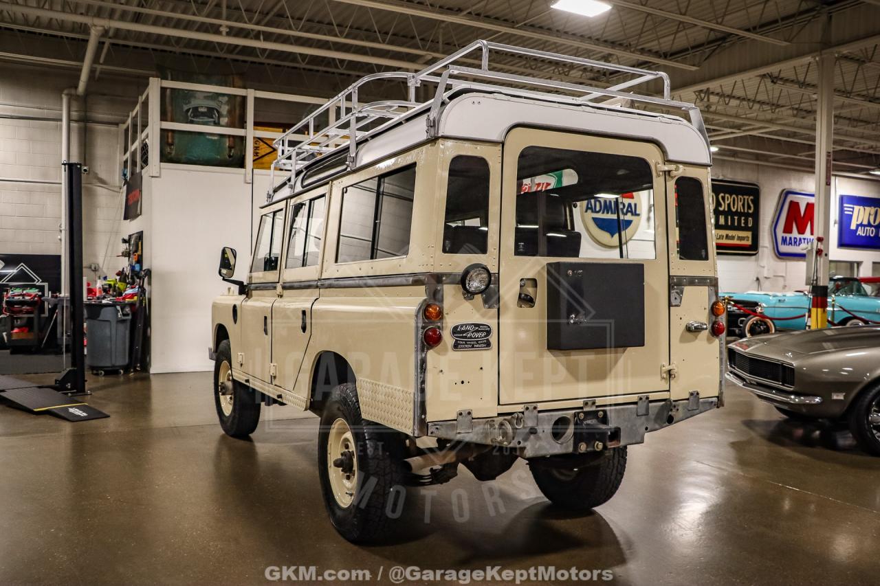 1974 Land Rover 109 Series III Wagon