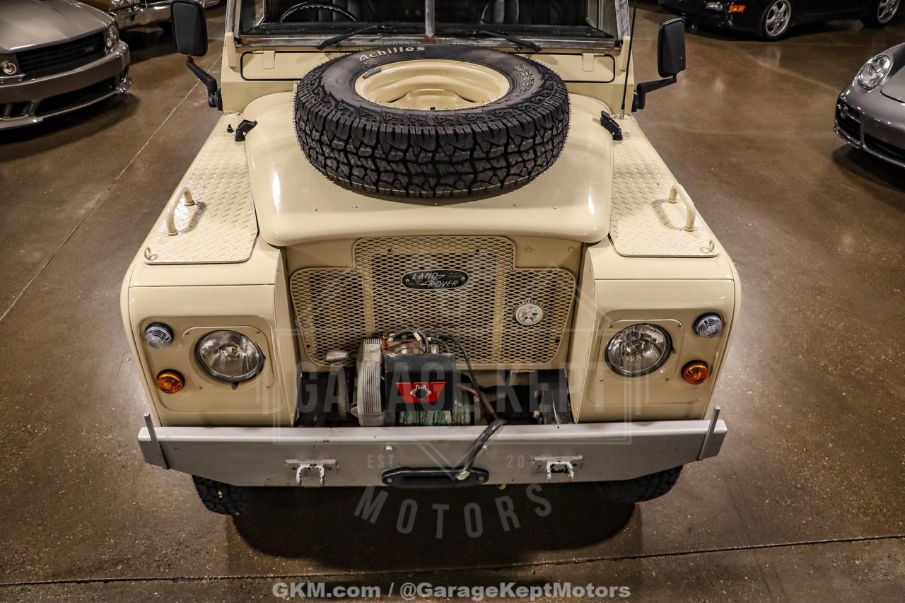 1974 Land Rover 109 Series III Wagon