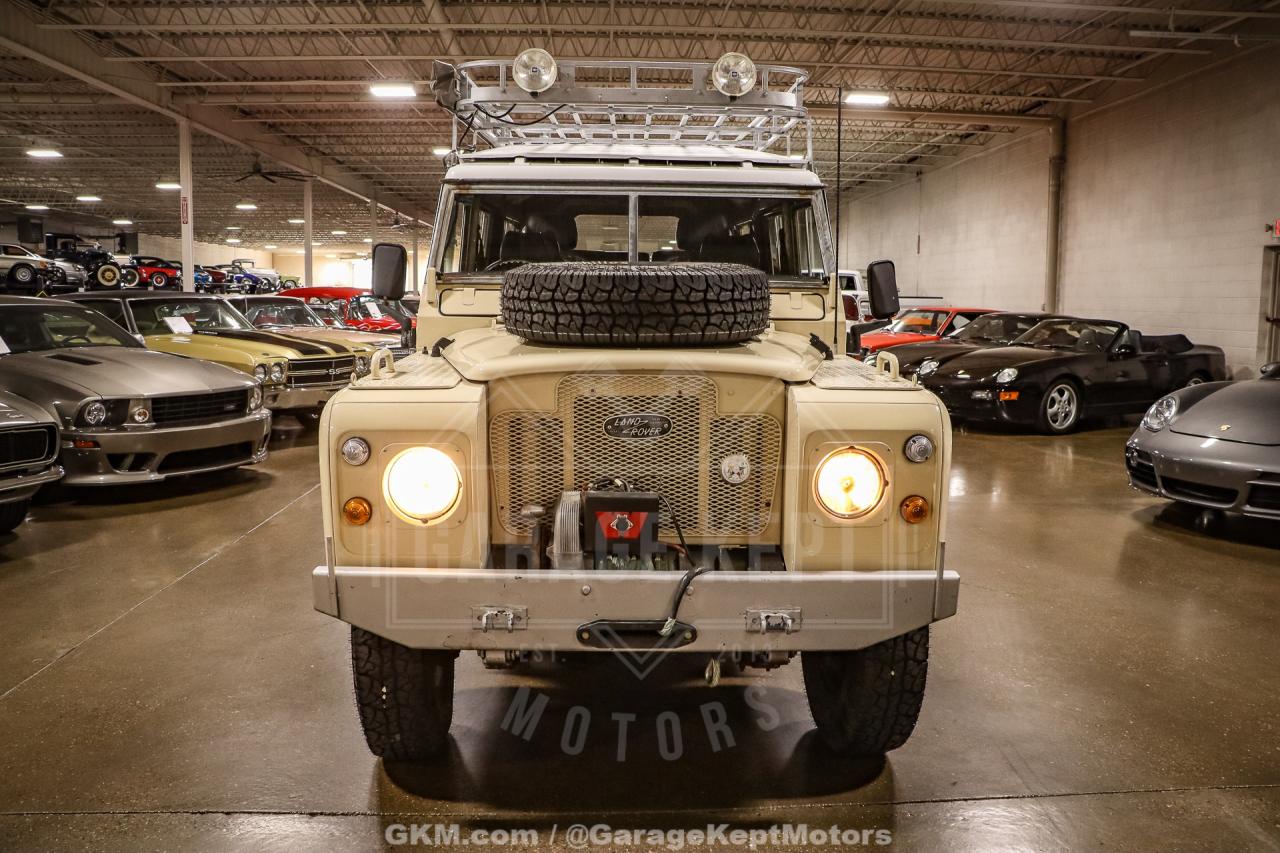 1974 Land Rover 109 Series III Wagon