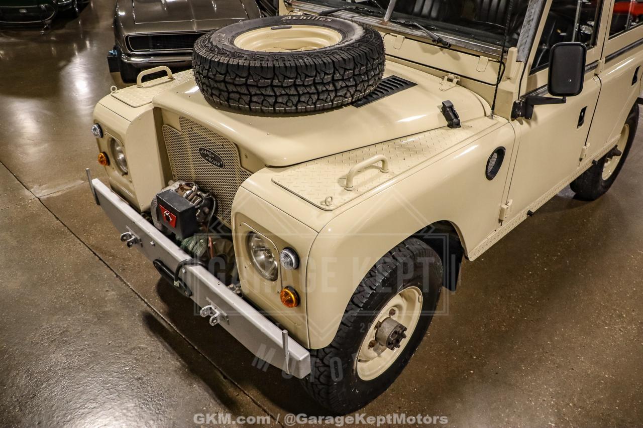 1974 Land Rover 109 Series III Wagon