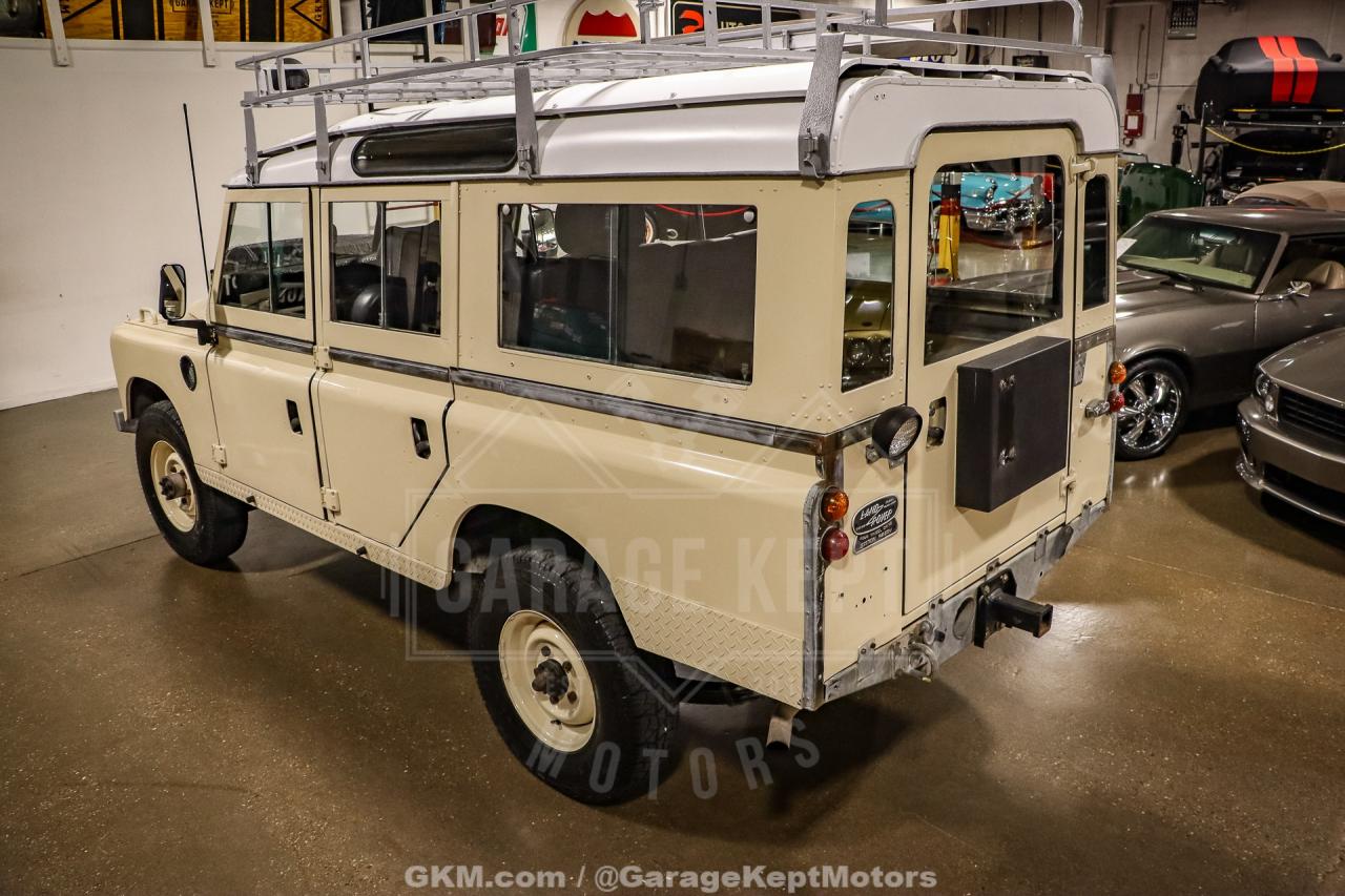 1974 Land Rover 109 Series III Wagon