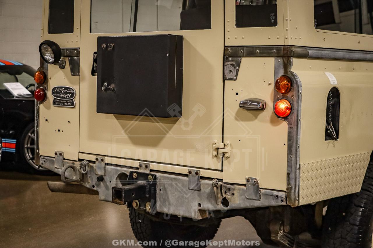 1974 Land Rover 109 Series III Wagon