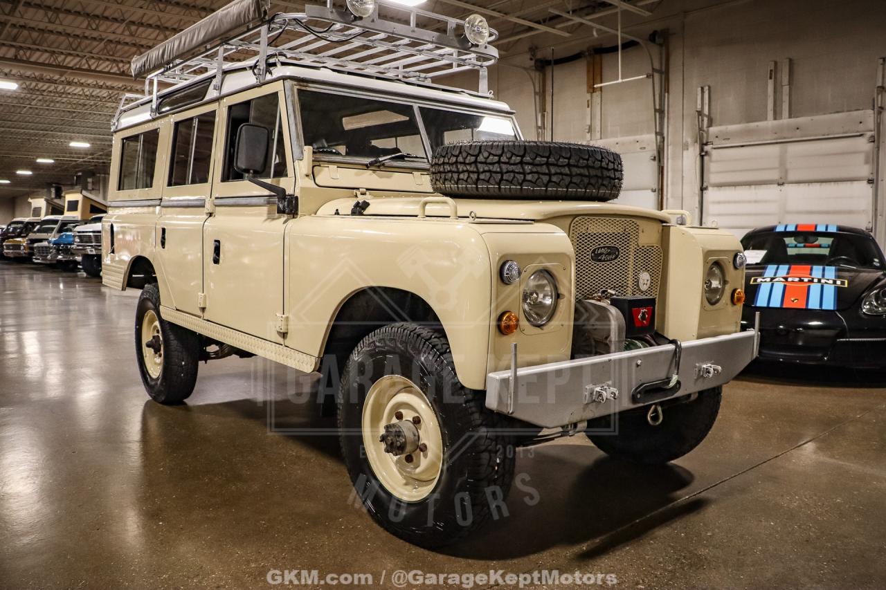 1974 Land Rover 109 Series III Wagon