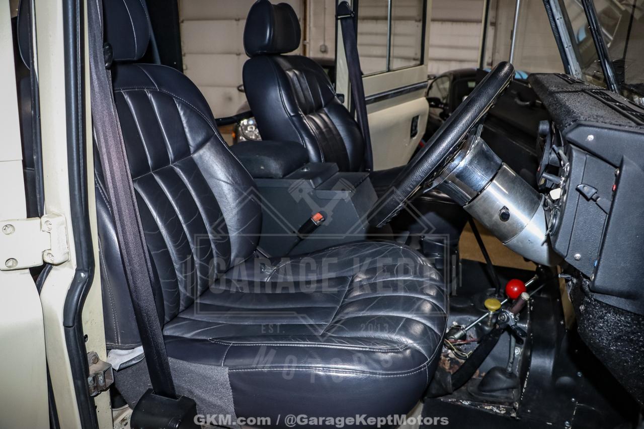 1974 Land Rover 109 Series III Wagon