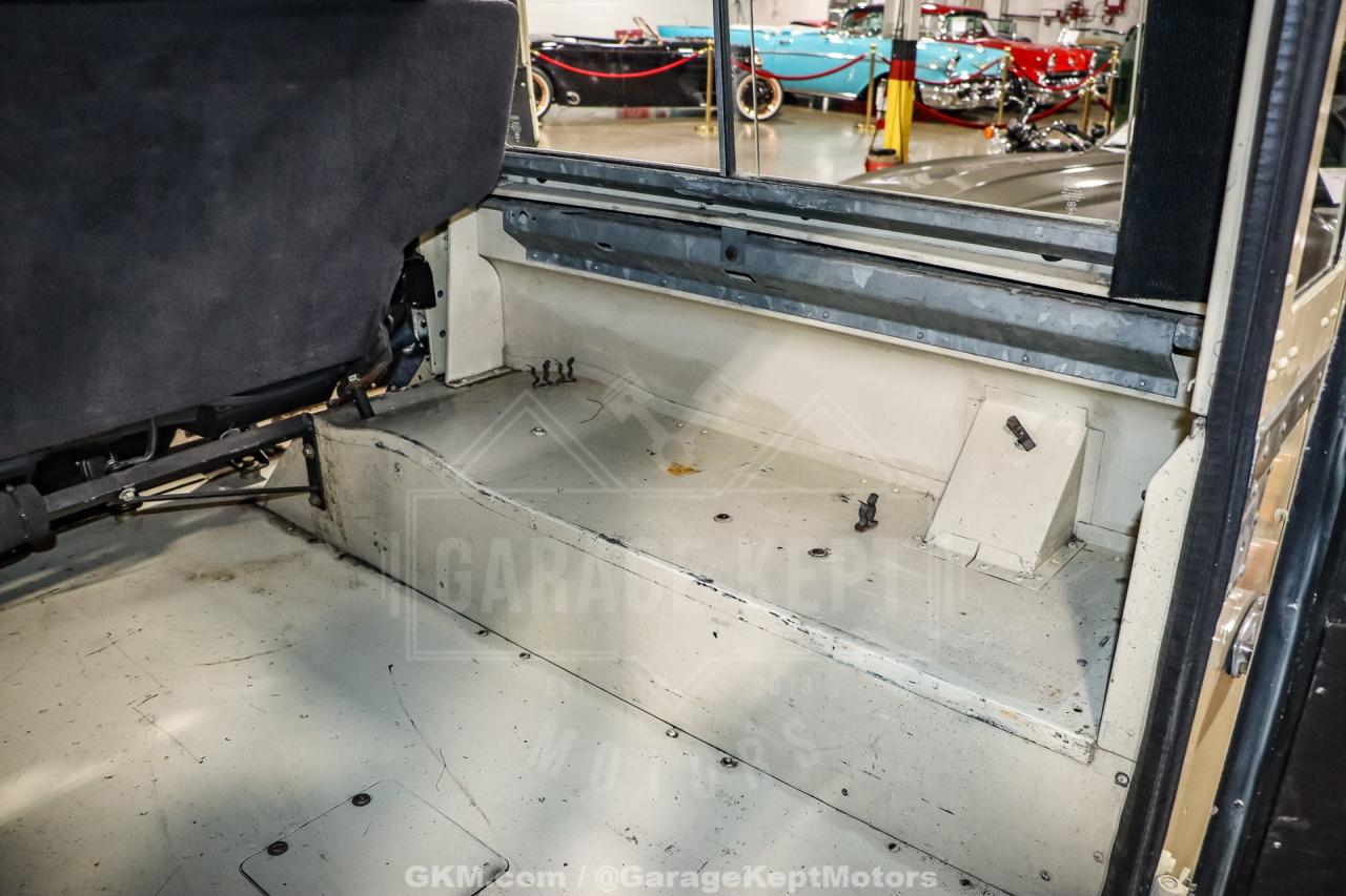 1974 Land Rover 109 Series III Wagon