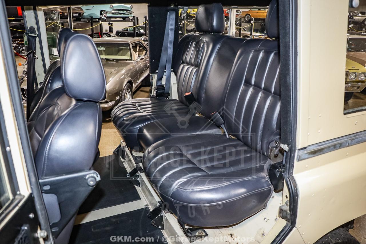 1974 Land Rover 109 Series III Wagon