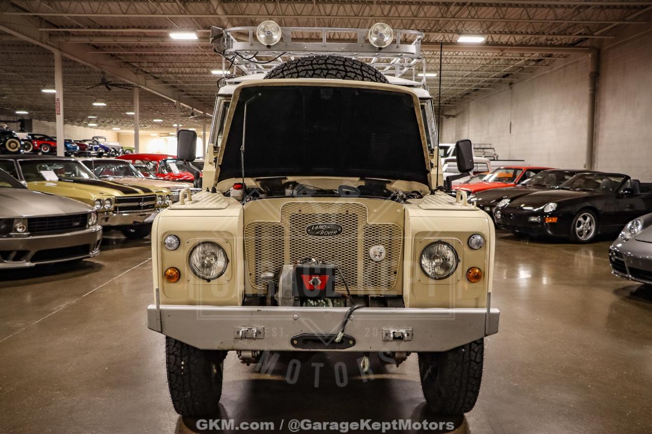 1974 Land Rover 109 Series III Wagon