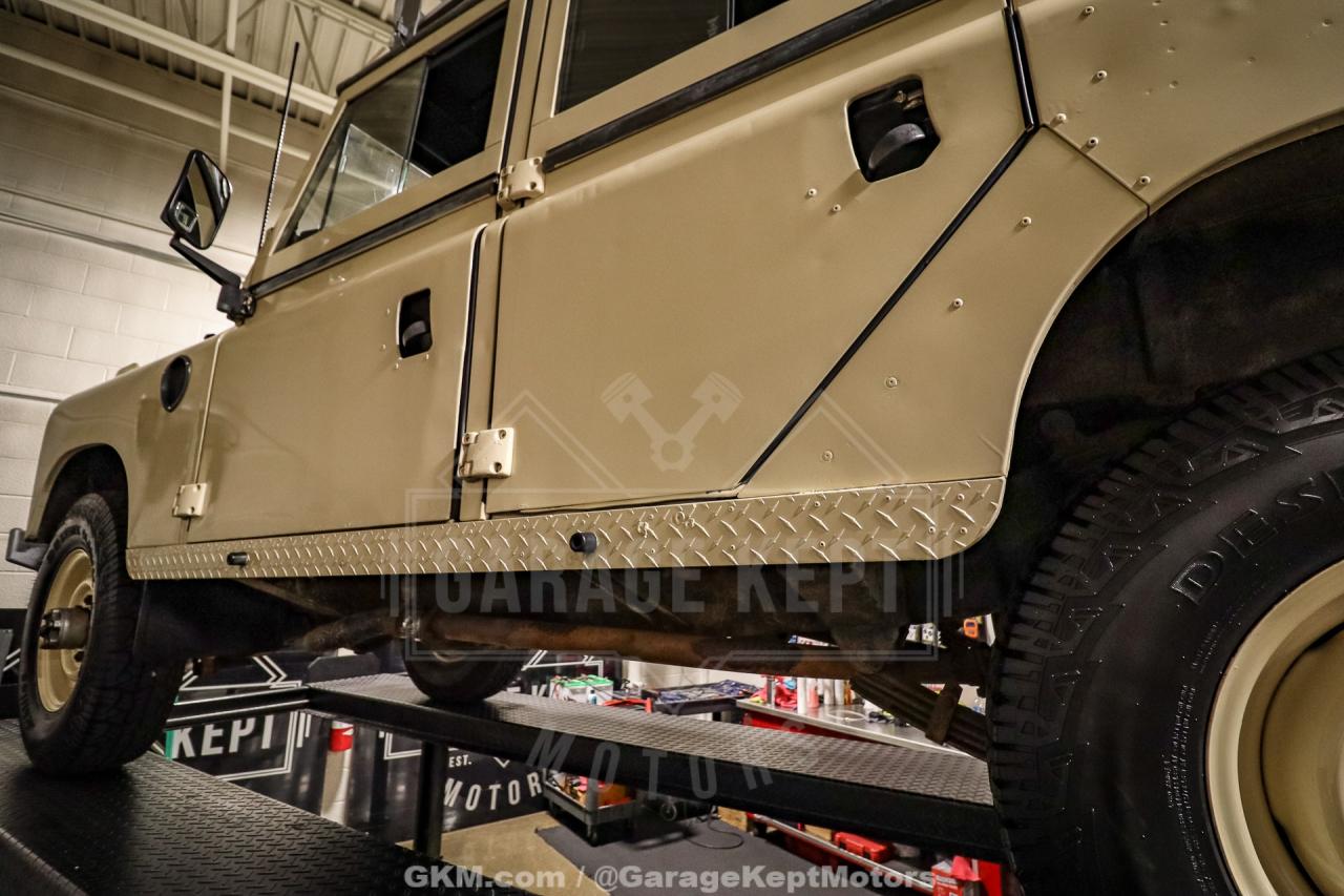 1974 Land Rover 109 Series III Wagon