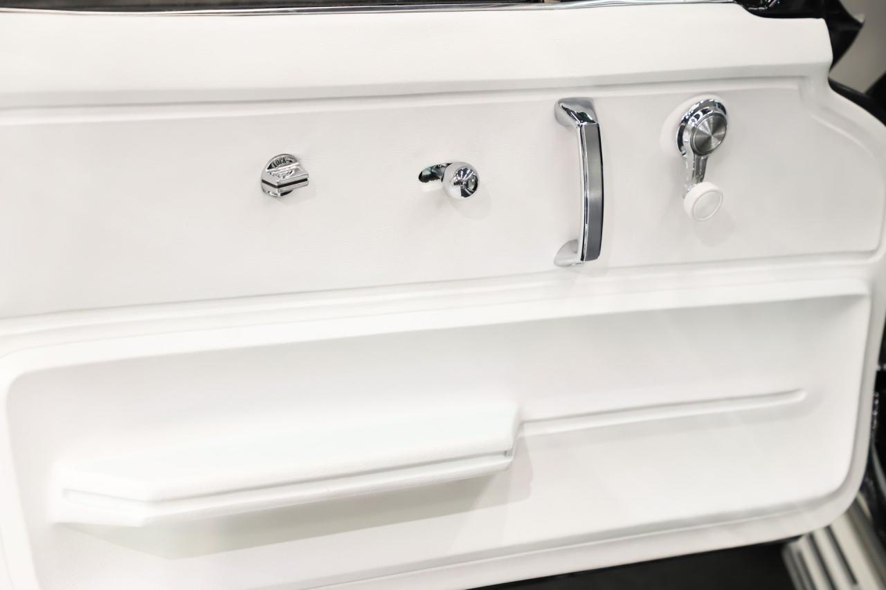 1967 Chevrolet Corvette Restomod