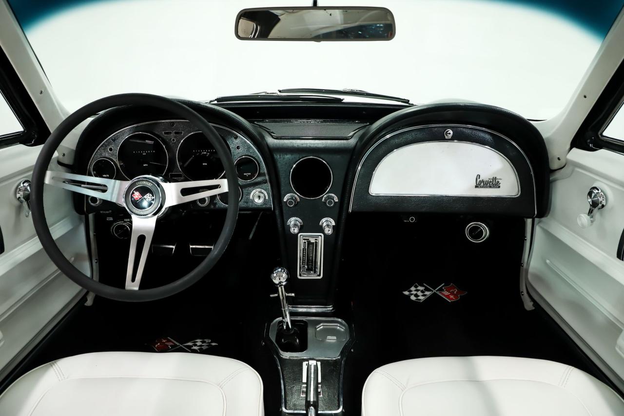 1967 Chevrolet Corvette Restomod