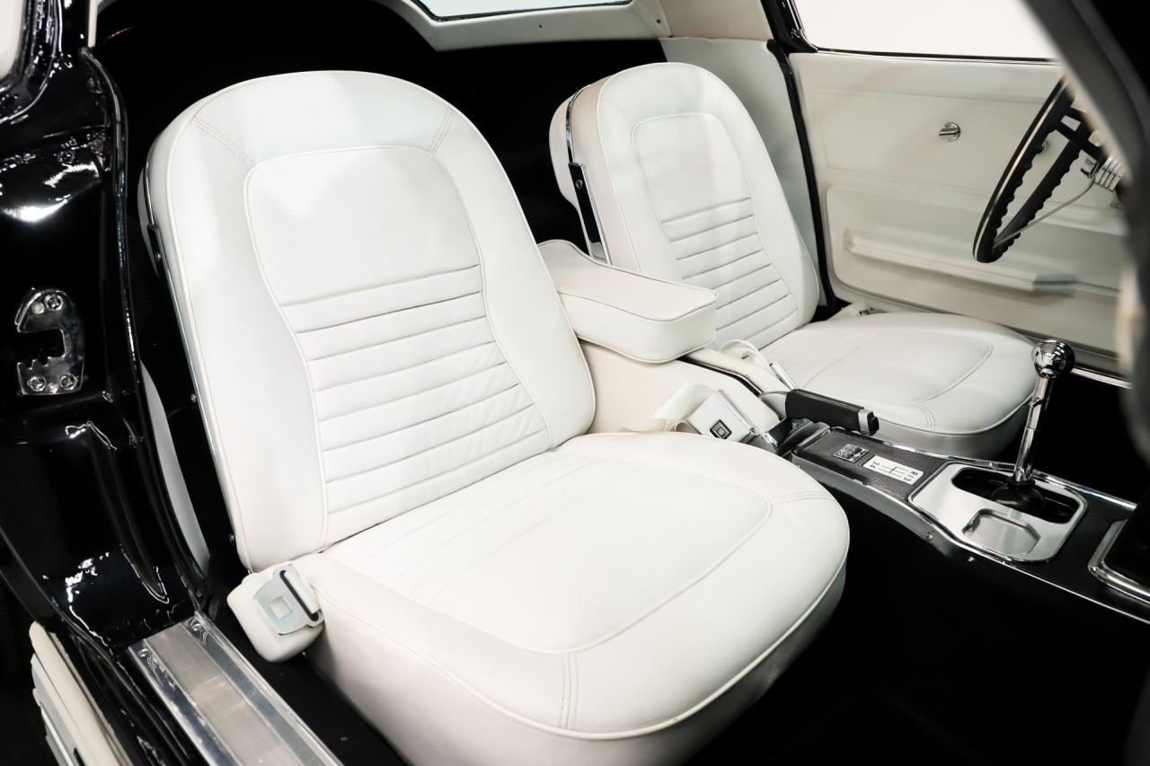 1967 Chevrolet Corvette Restomod