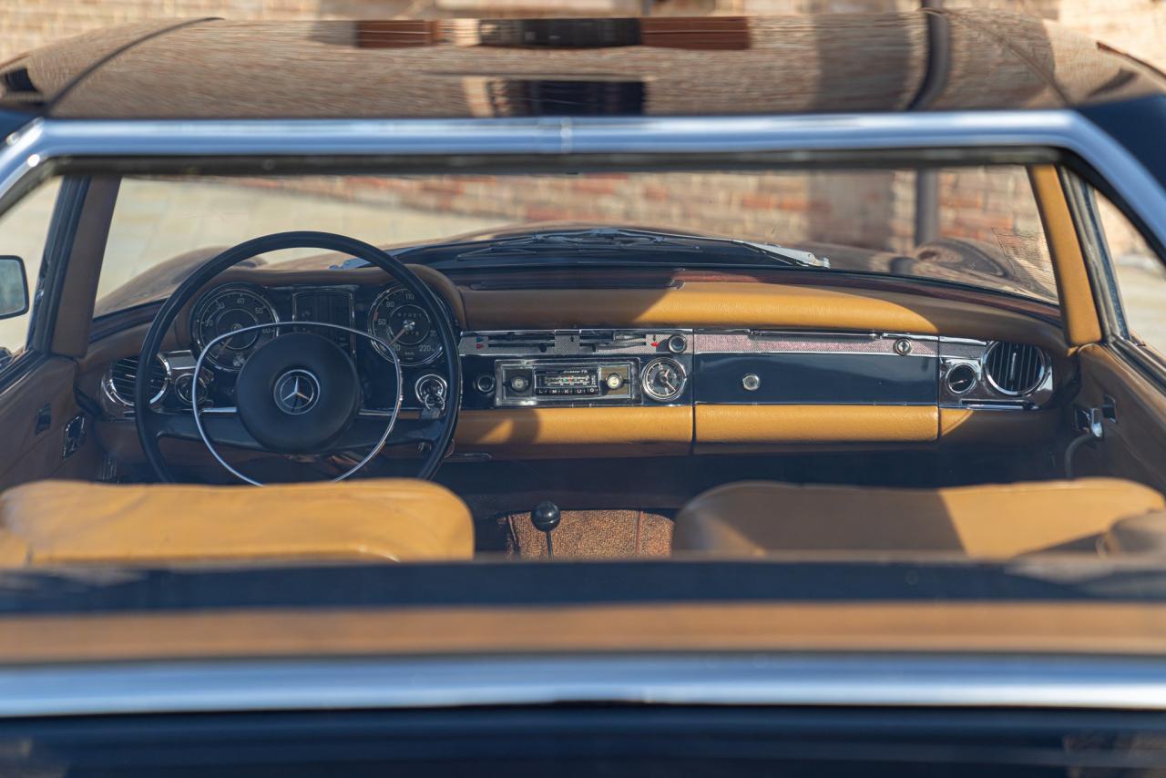 1969 Mercedes - Benz 280 SL