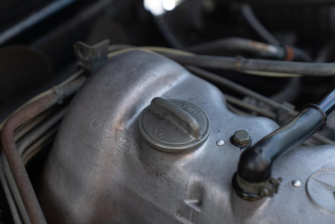 1969 Mercedes - Benz 280 SL