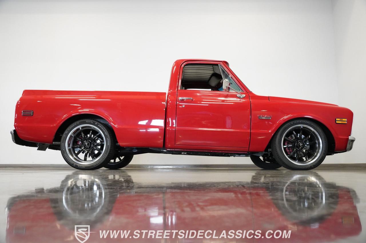 1968 GMC C10 Restomod
