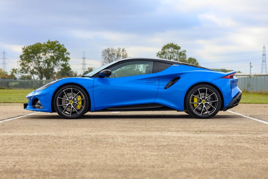 2023 Lotus Emira