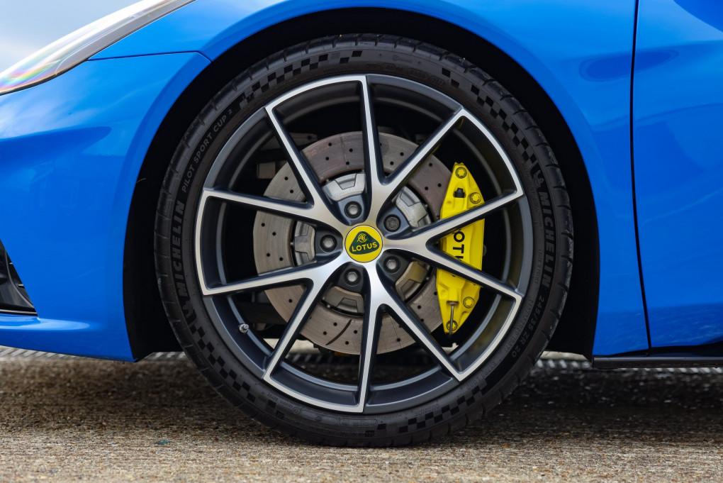 2023 Lotus Emira