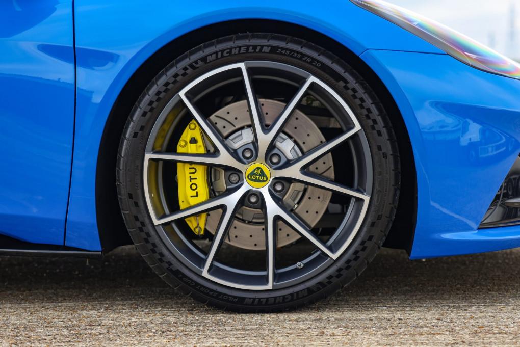 2023 Lotus Emira