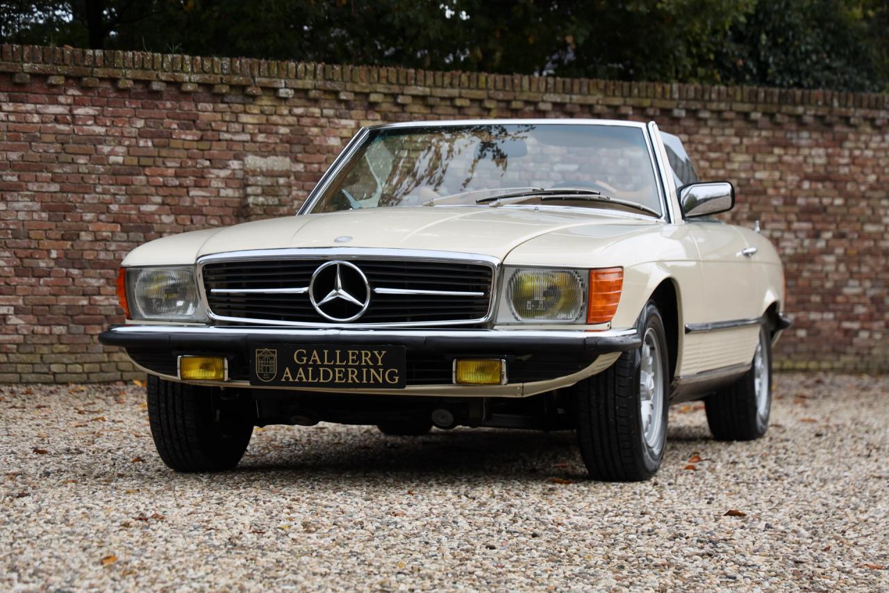 1976 Mercedes - Benz Mercedes Benz 280 SL &ldquo;First lacquer&rdquo;