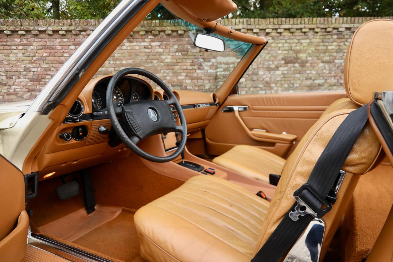 1976 Mercedes - Benz Mercedes Benz 280 SL &ldquo;First lacquer&rdquo;