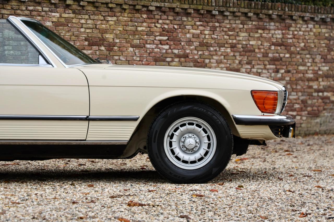 1976 Mercedes - Benz Mercedes Benz 280 SL &ldquo;First lacquer&rdquo;