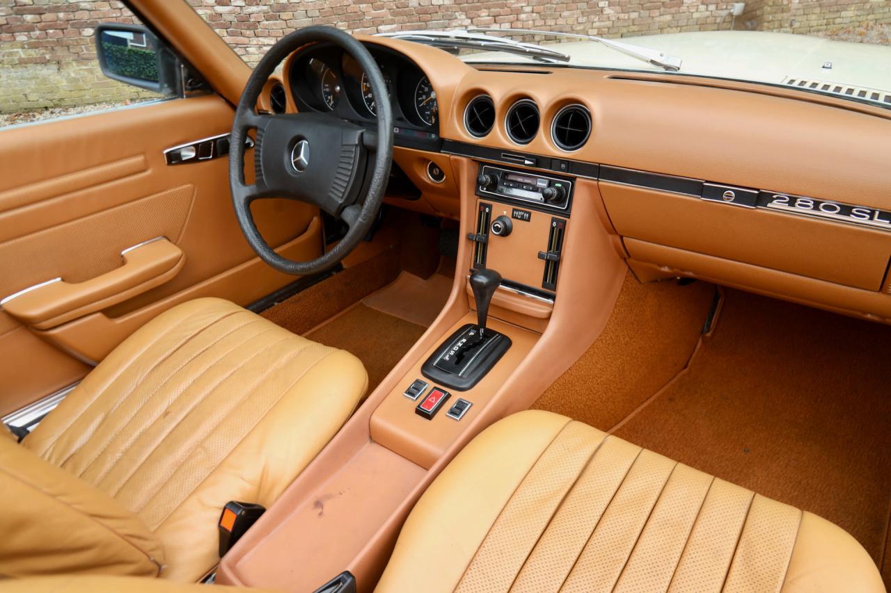 1976 Mercedes - Benz Mercedes Benz 280 SL &ldquo;First lacquer&rdquo;